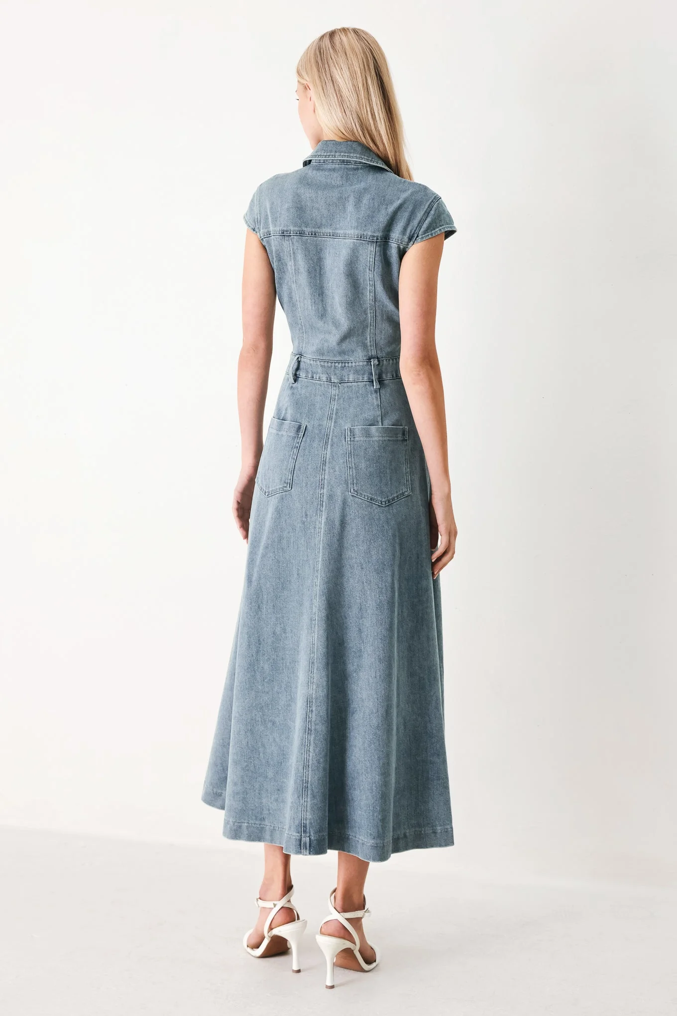 CLASSIC FLOW DENIM MIDI DRESS - Image 7