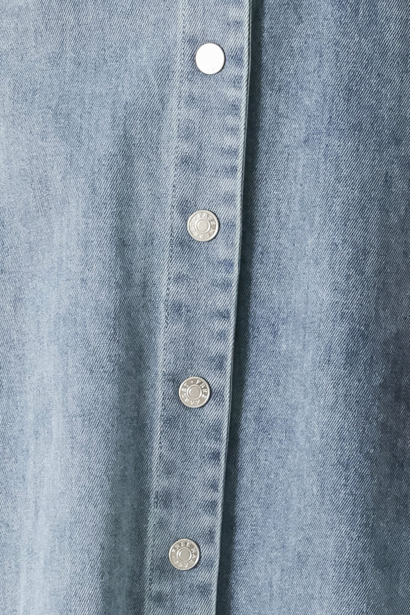 CLASSIC FLOW DENIM MIDI DRESS - Image 8