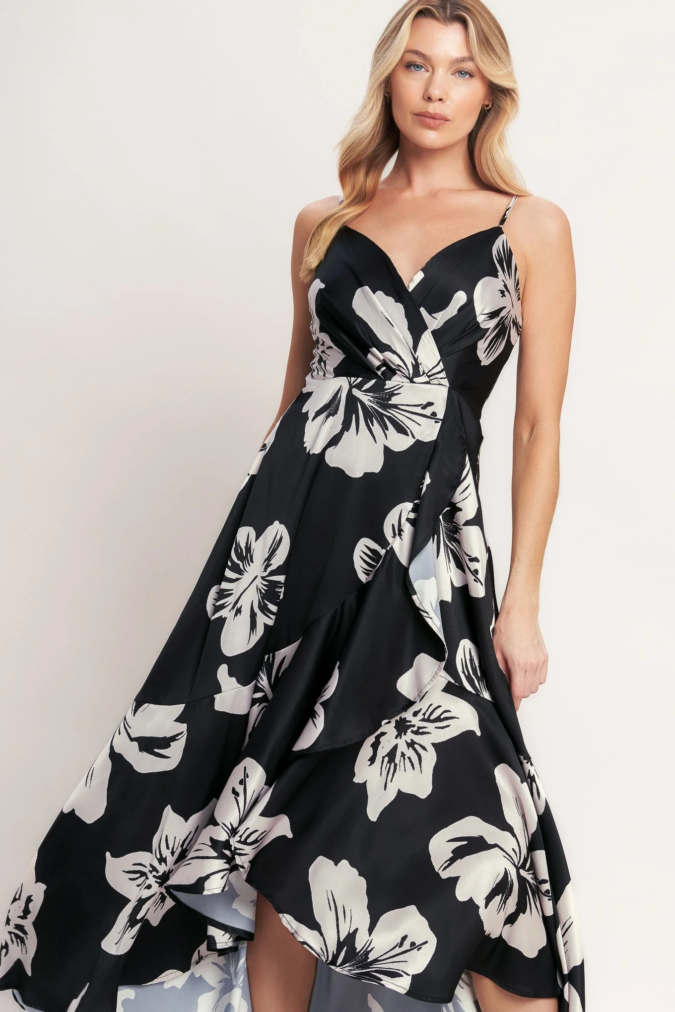 ETERNAL FLORA BLACK MAXI DRESS - FINAL SALE - Image 2