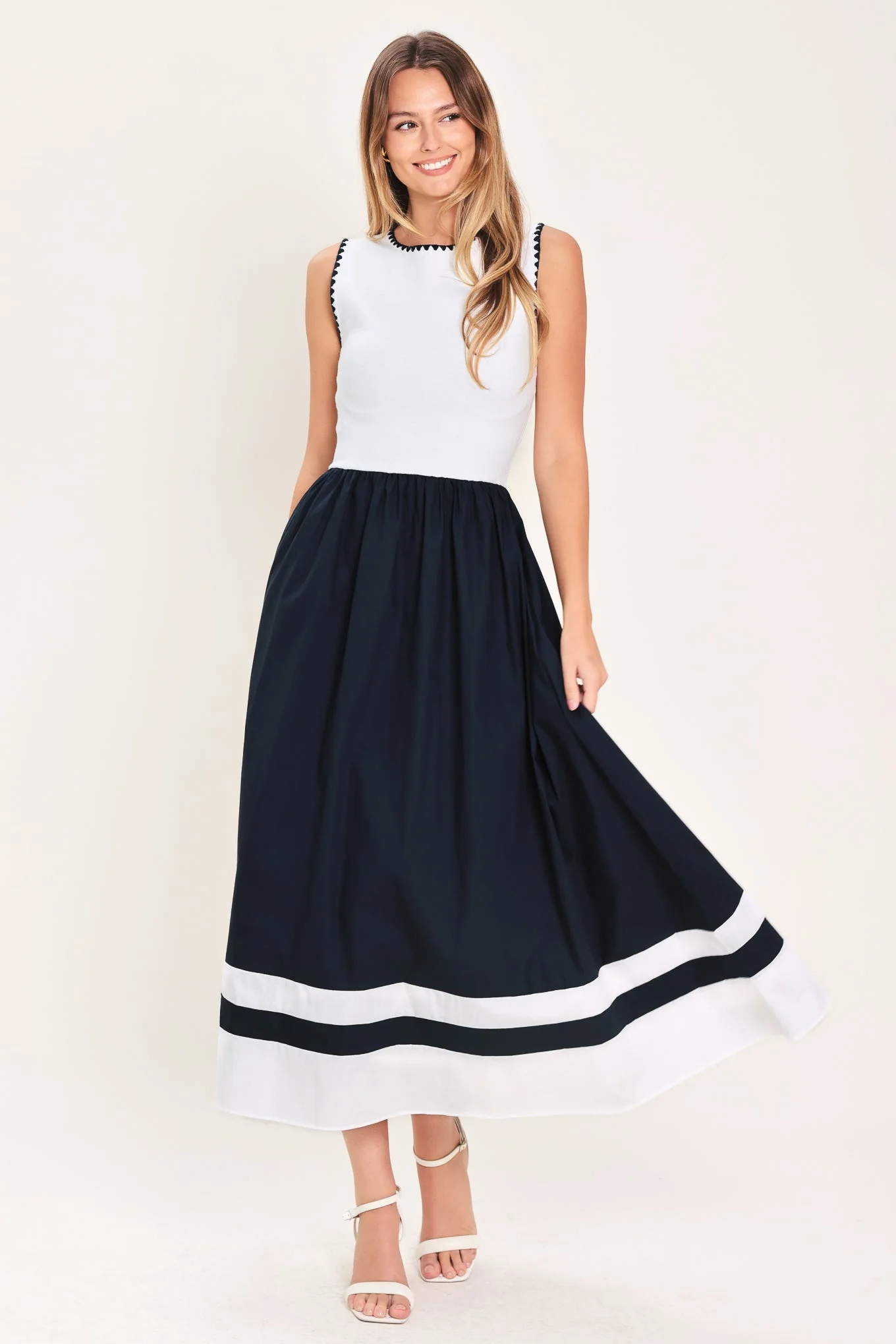 EVERYDAY ELEGANCE NAVY & WHITE MIDI DRESS