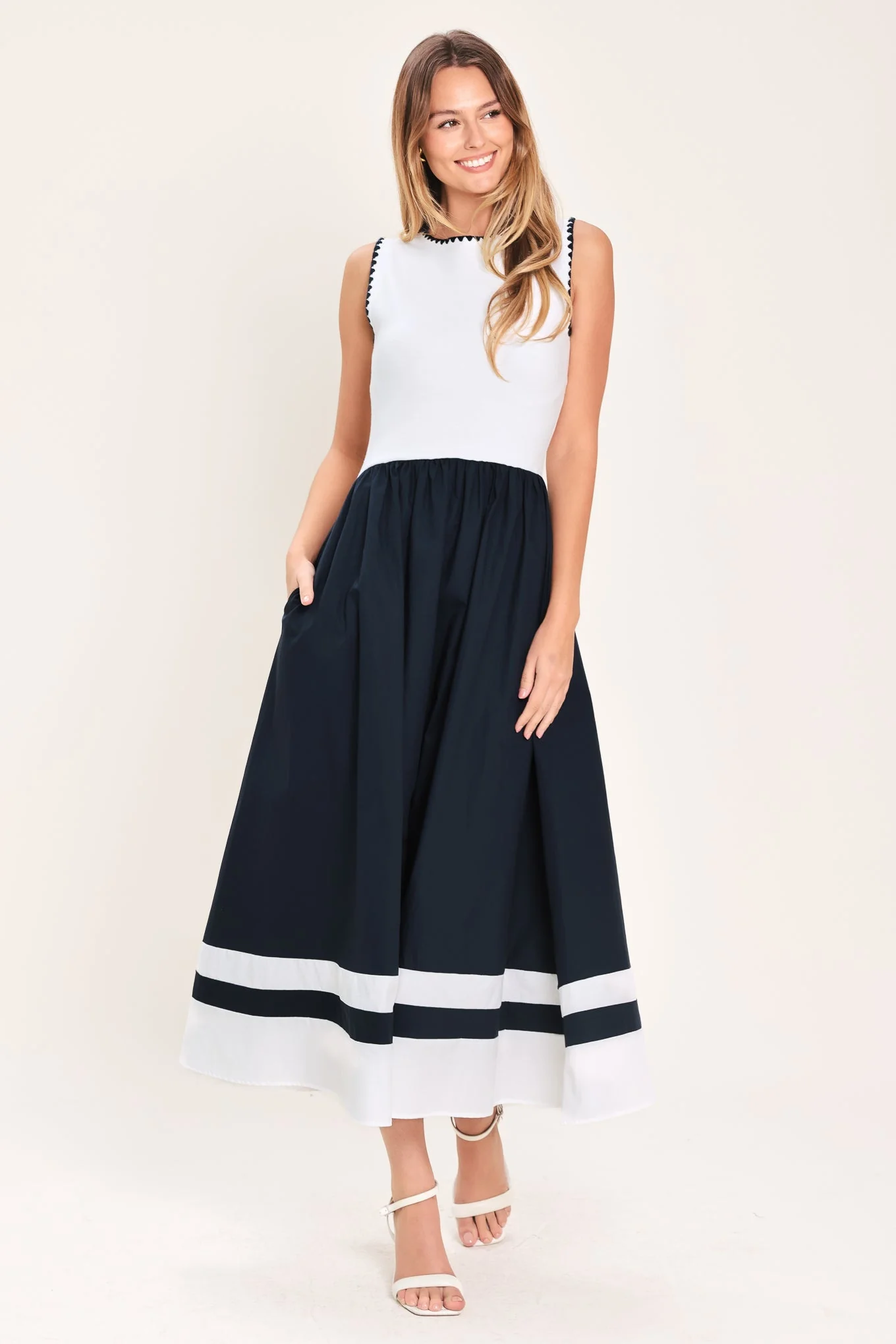 EVERYDAY ELEGANCE NAVY & WHITE MIDI DRESS - Image 3