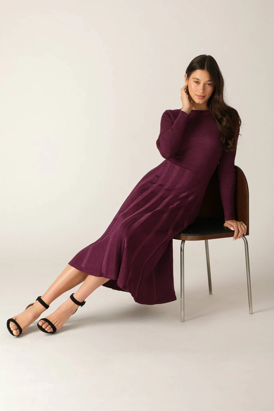 HIGH STANDARDS SWEATER MIDI DRESS - Image 15