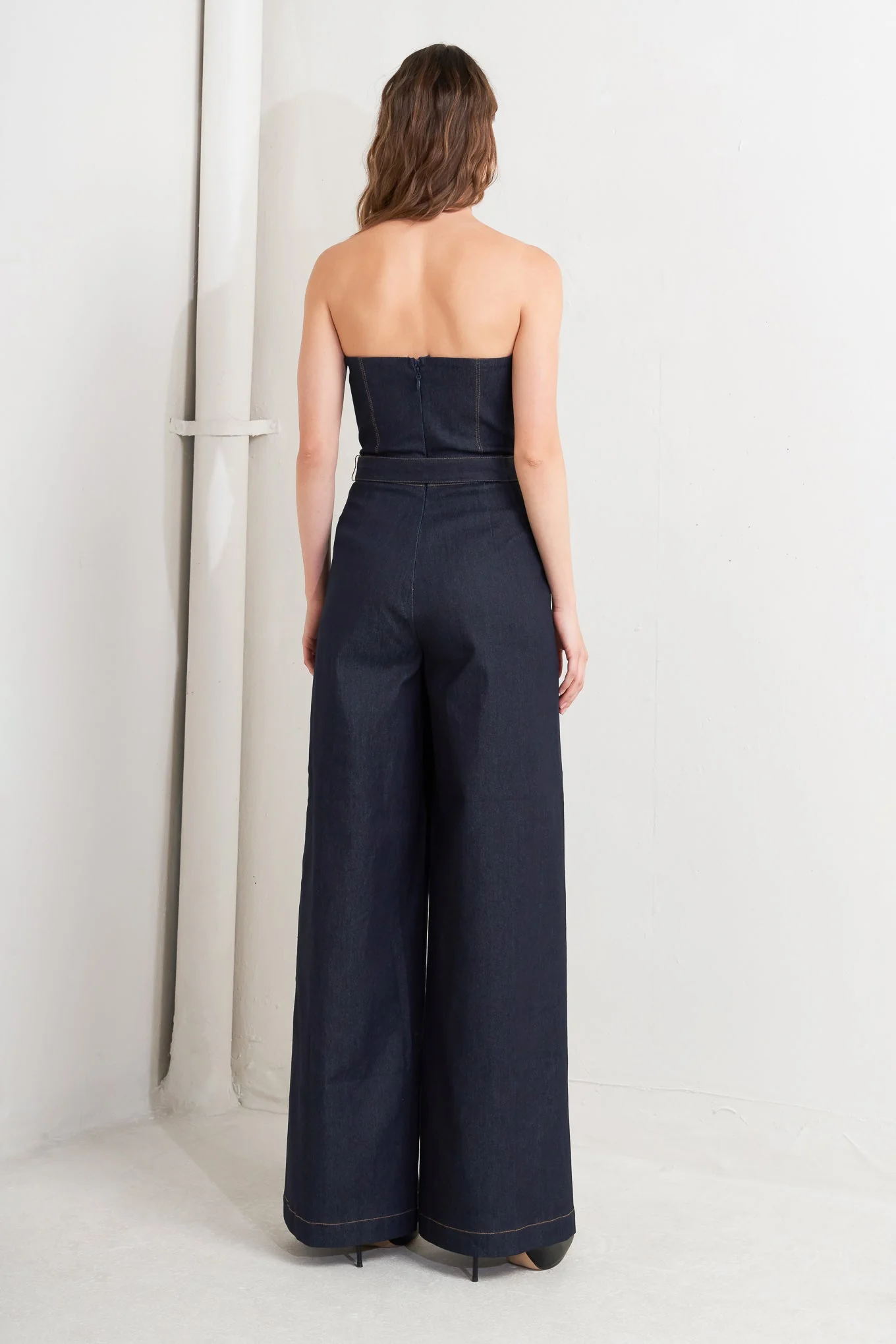LE BONHEUR V CUT VOW DENIM JUMPSUIT - Image 5
