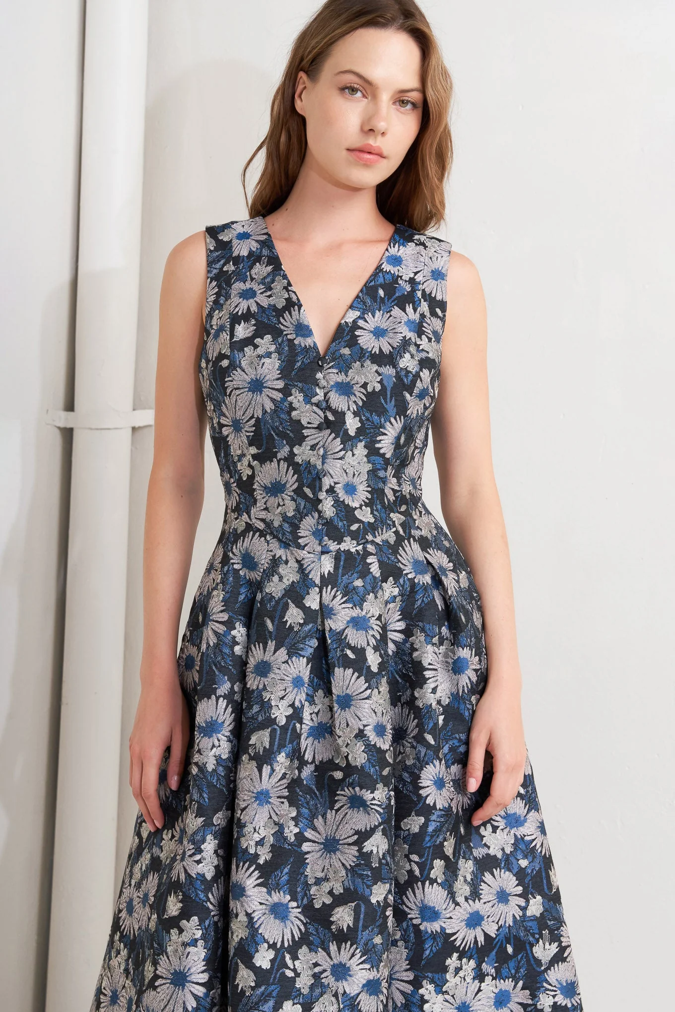 NAVY FLORAL JACQUARD MIDI DRESS WITH POCKETS - Image 5