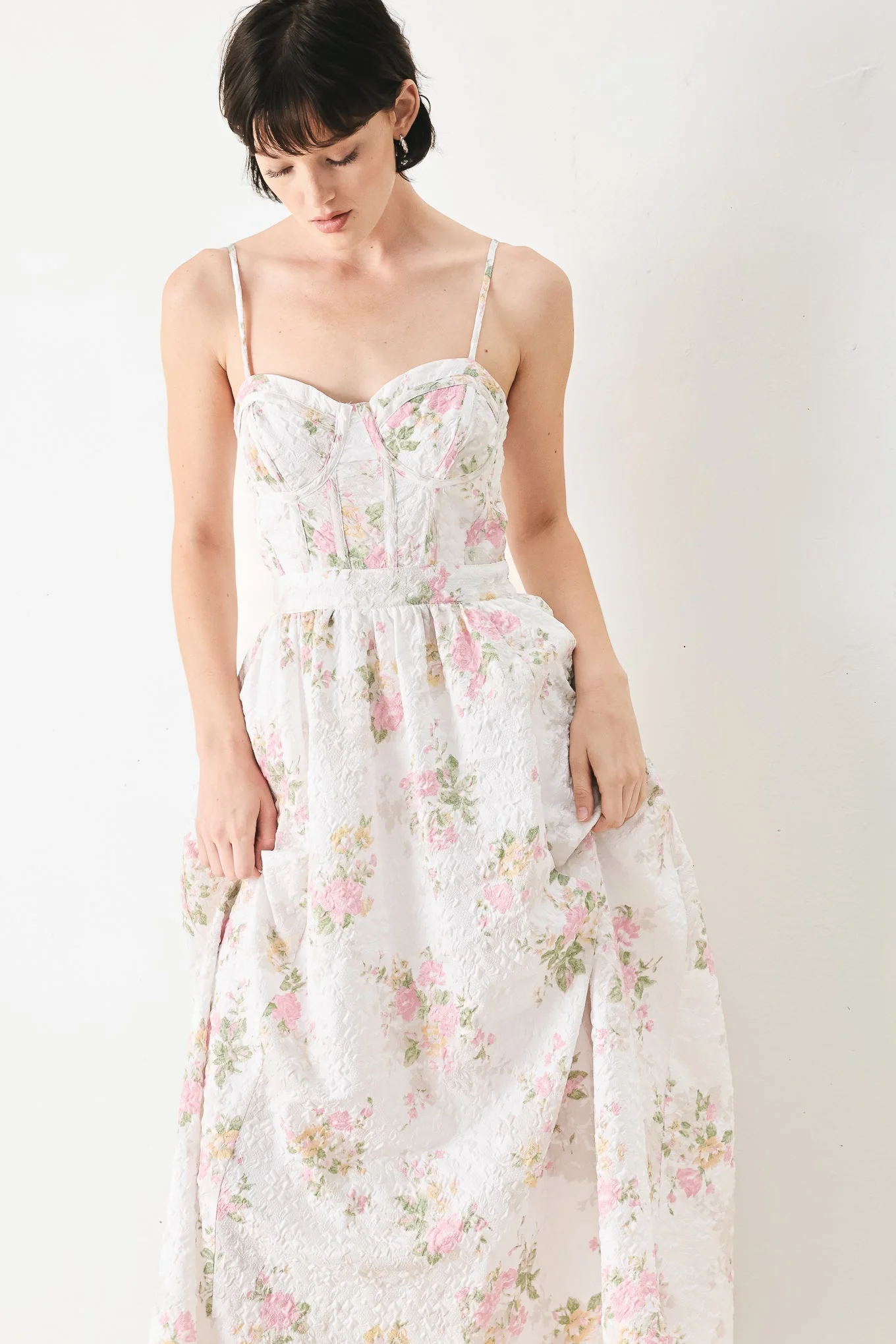 PASTEL ROMANCE WHITE FLORAL MIDI DRESS - Image 5
