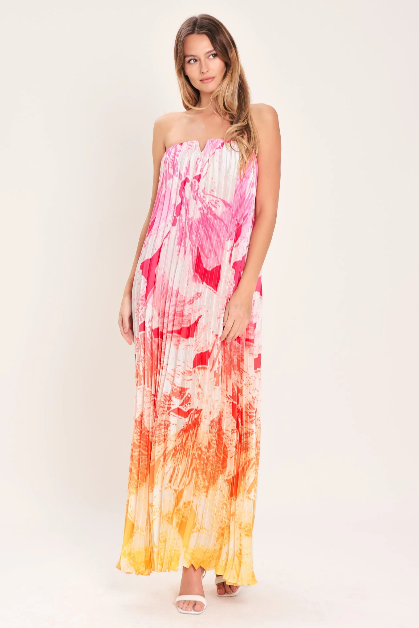 VACAY CRUSH PLEATED MAXI DRESS